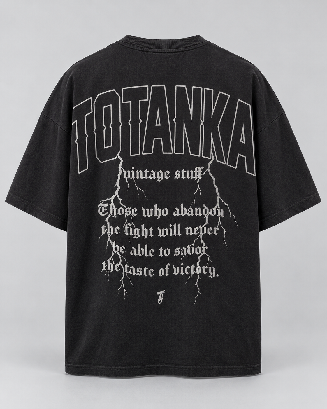 T-Shirt Oversized Totanka Pantera Vintage Preta – Tamanho G - Imagem 4