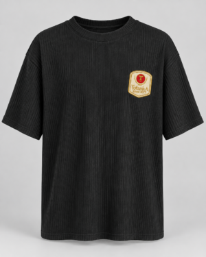 T-Shirt Oversized Totanka Brasão Canelada Preta