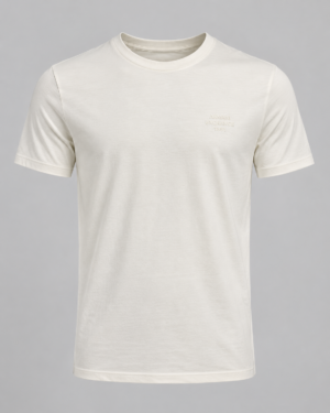 T-Shirt Básica Armani Exchange em Malha Prima Chinesa Off-White – Tamanho P