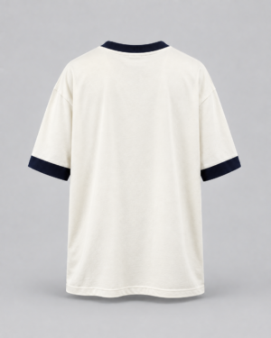 T-Shirt Oversized Totanka Club Off-White e Azul-Marinho – Tamanho G
